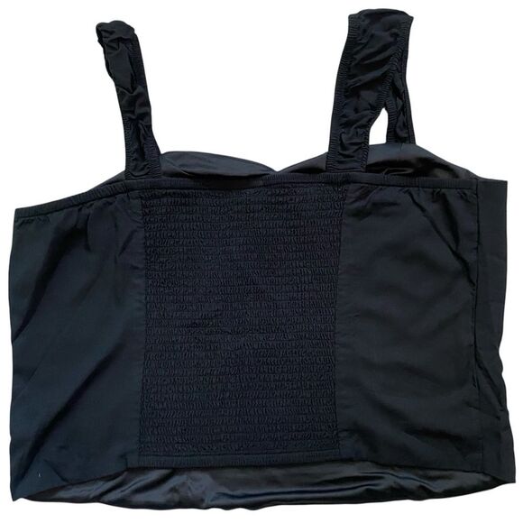 Torrid Black Squared Sweetheart Neckline Challis Smocked Tank - Picture 7 of 10